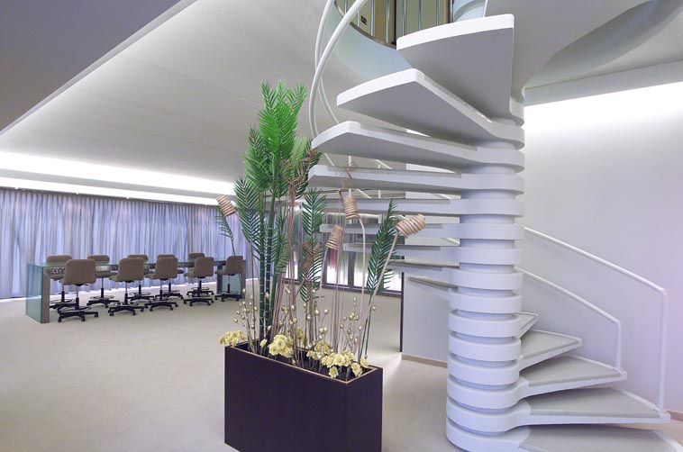 SUB 60; Show Room Galleria