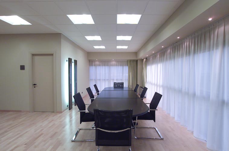 SUB 32; Spazi Direzionali - Commerciali attrezzati